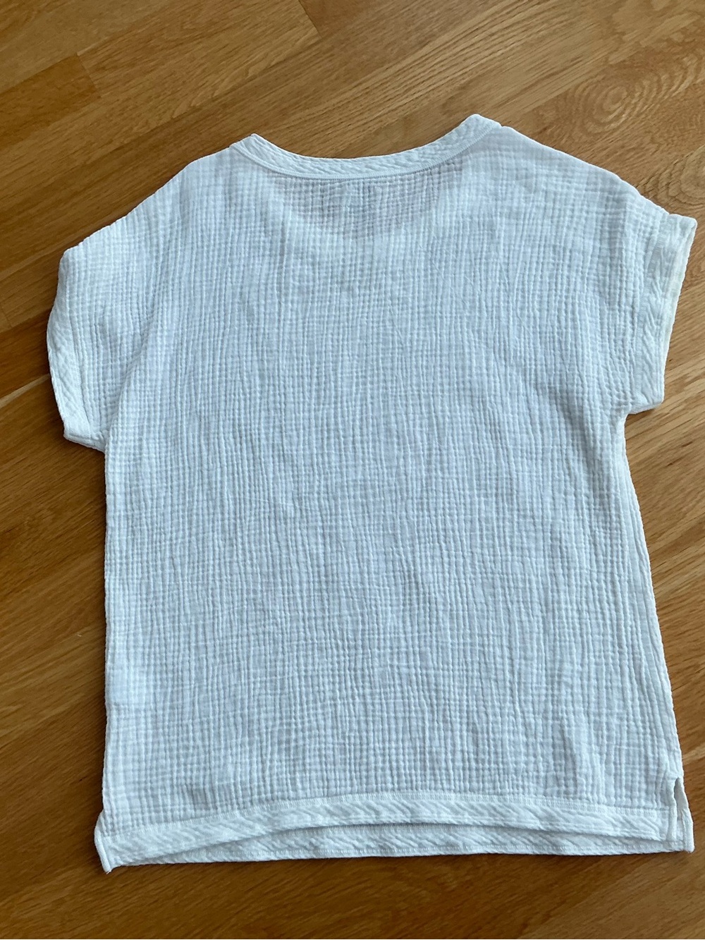 Faherty Cotton Gauze Shirt - Picture 2 of 5